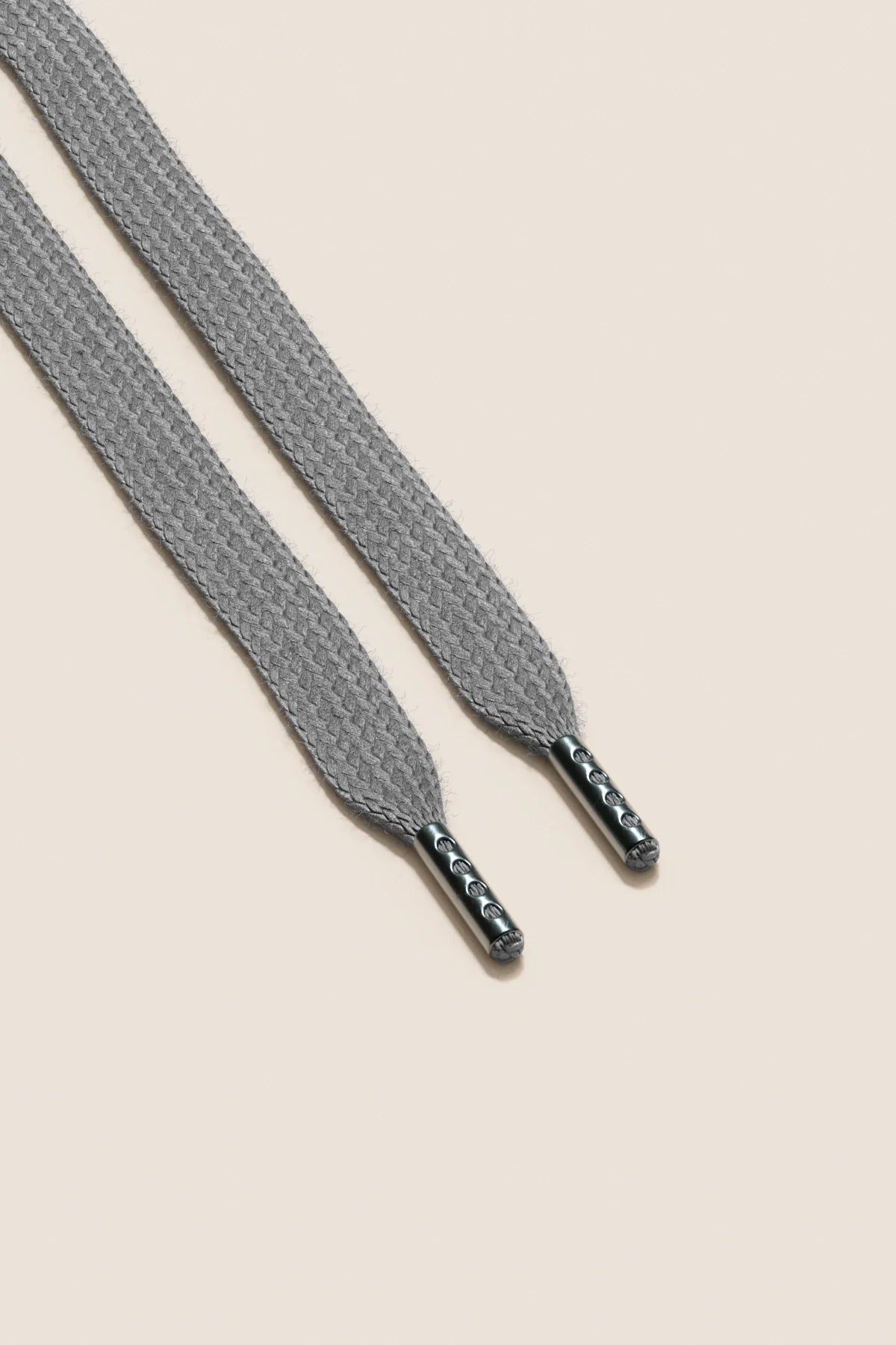 Heschung Court - Aluminium Grau