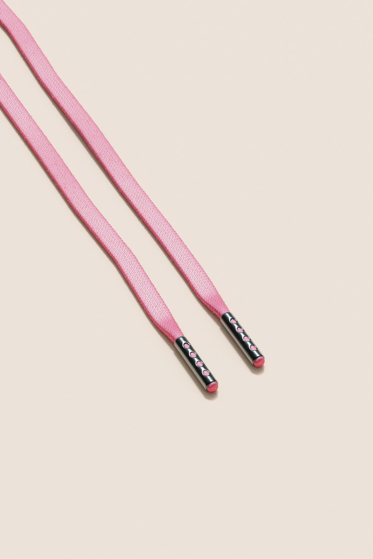 Senkels Flamingo Pink 3mm Flat Waxed Shoelaces with Black Nickel Aglets